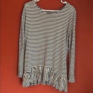 Striped long sleeve stop